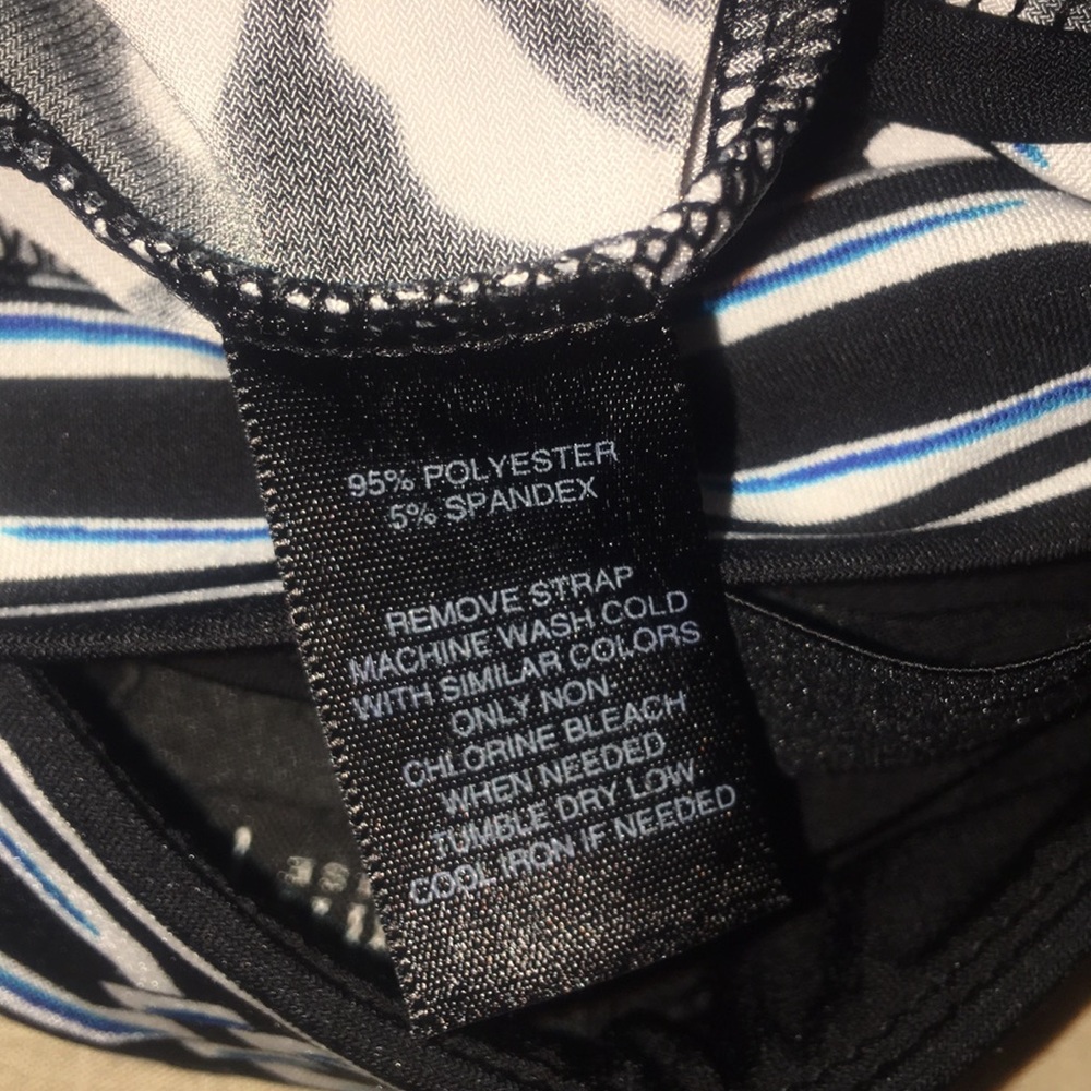 WHBM halter top - Picture 5 of 6